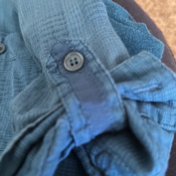 Maurice blue pattern button down - Picture 6 of 6